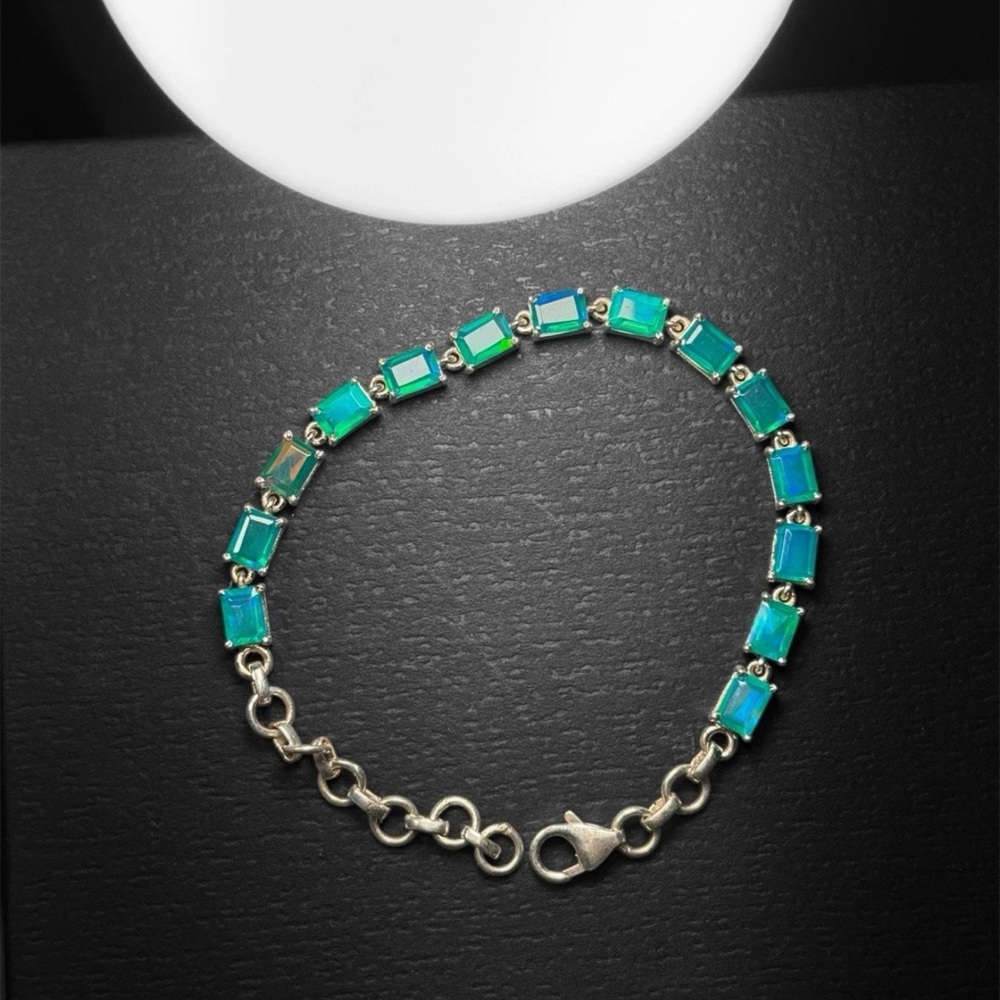 925 Sterling Silver Australian green Opal Bracelet – 8” Adjustable